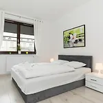 Wind Rose Quarter By Renters Lejlighed *