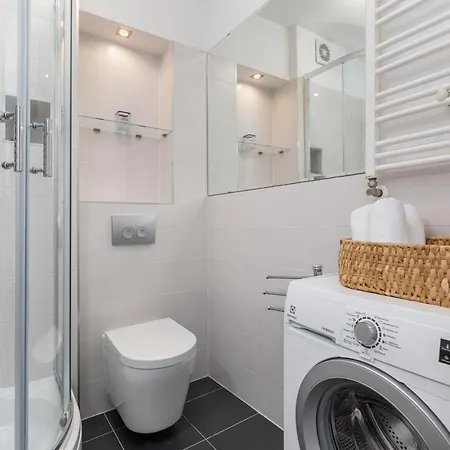 Wind Rose Quarter By Renters Svinoústí